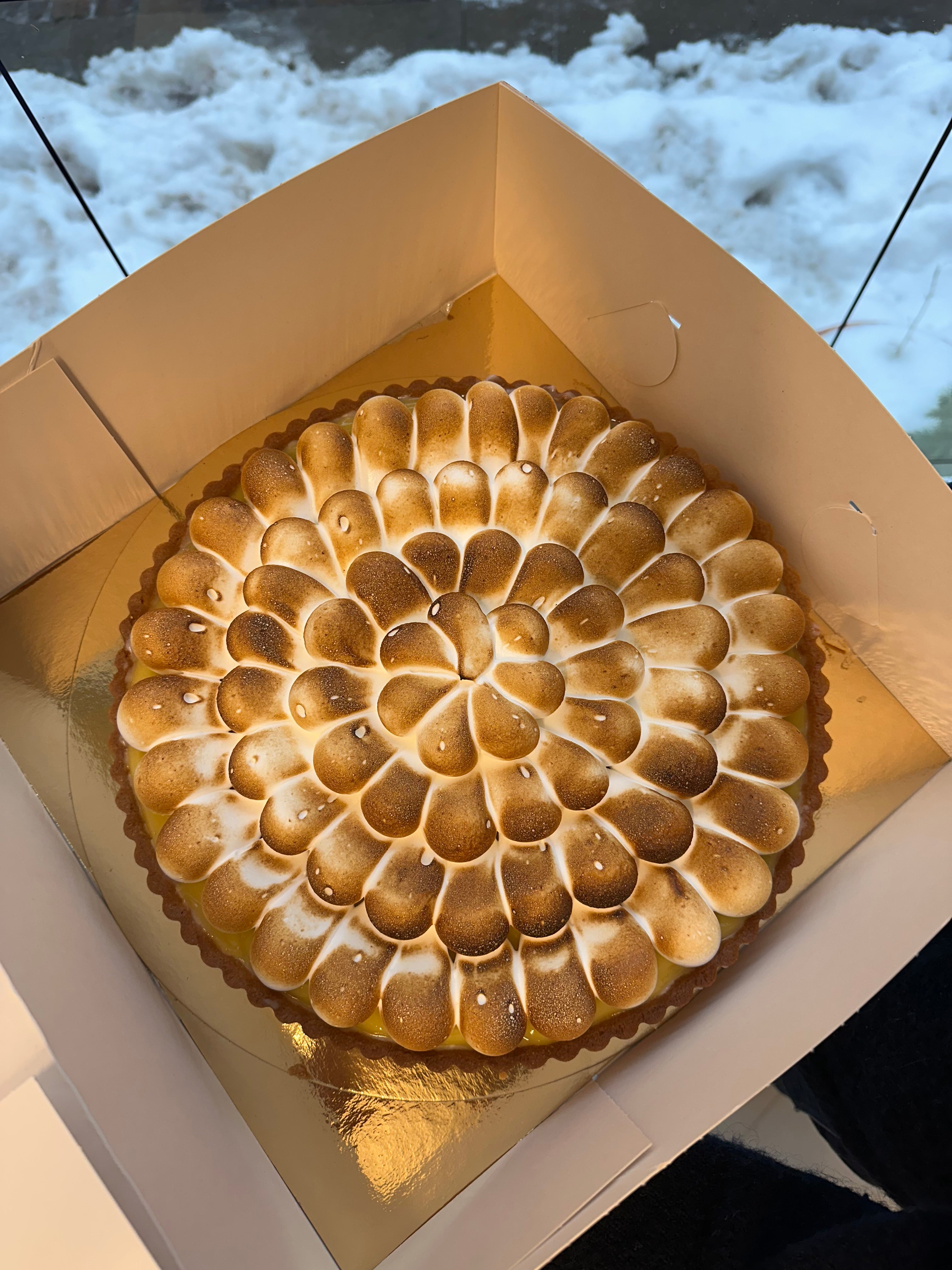 Stor tærte med citron og brændt marengs 30cm Ø