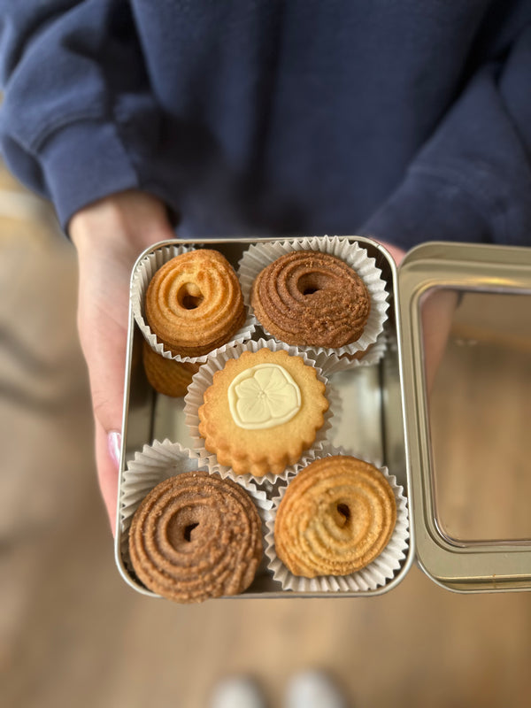 Danske butter cookies & gaver