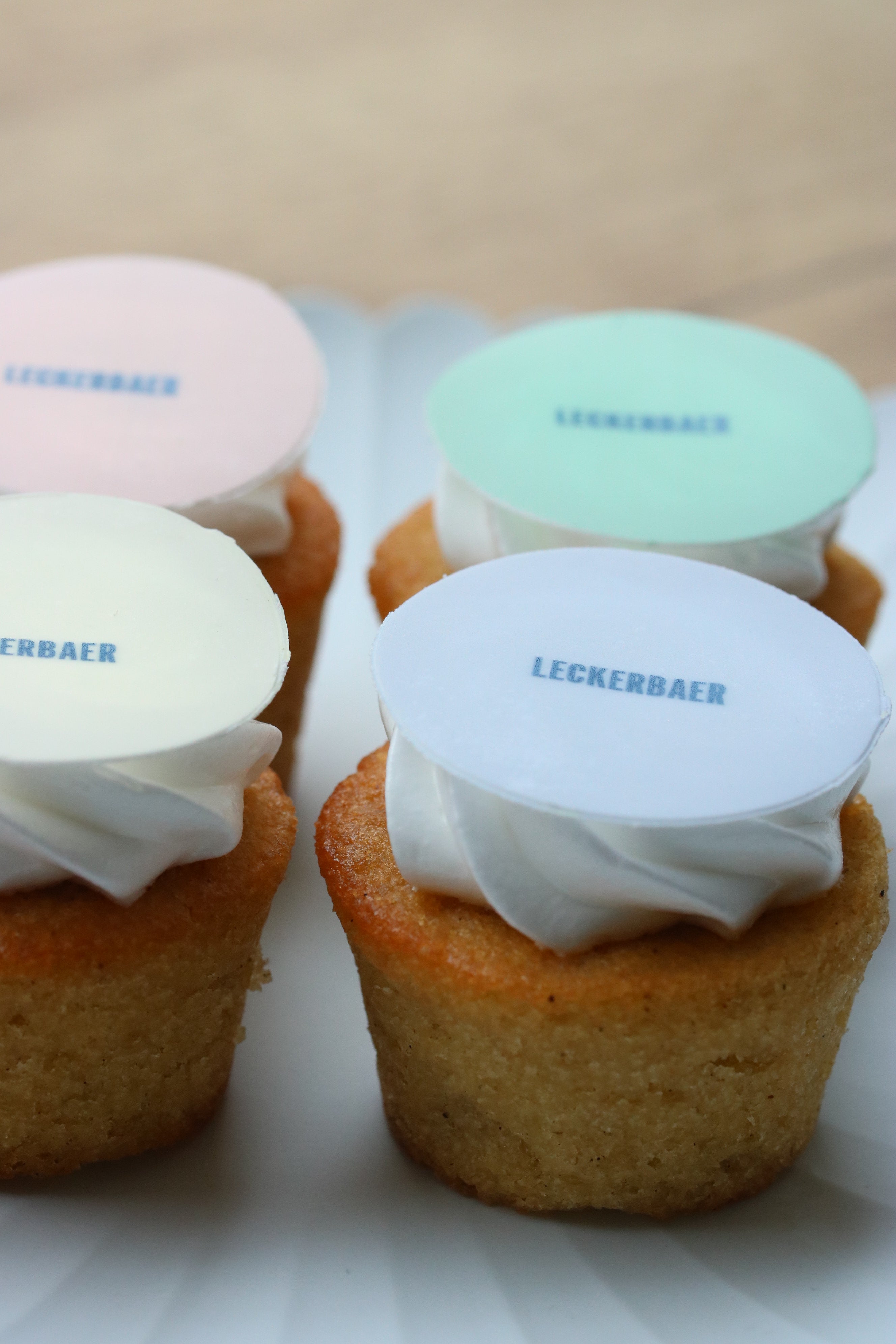 Cupcake - customised logo