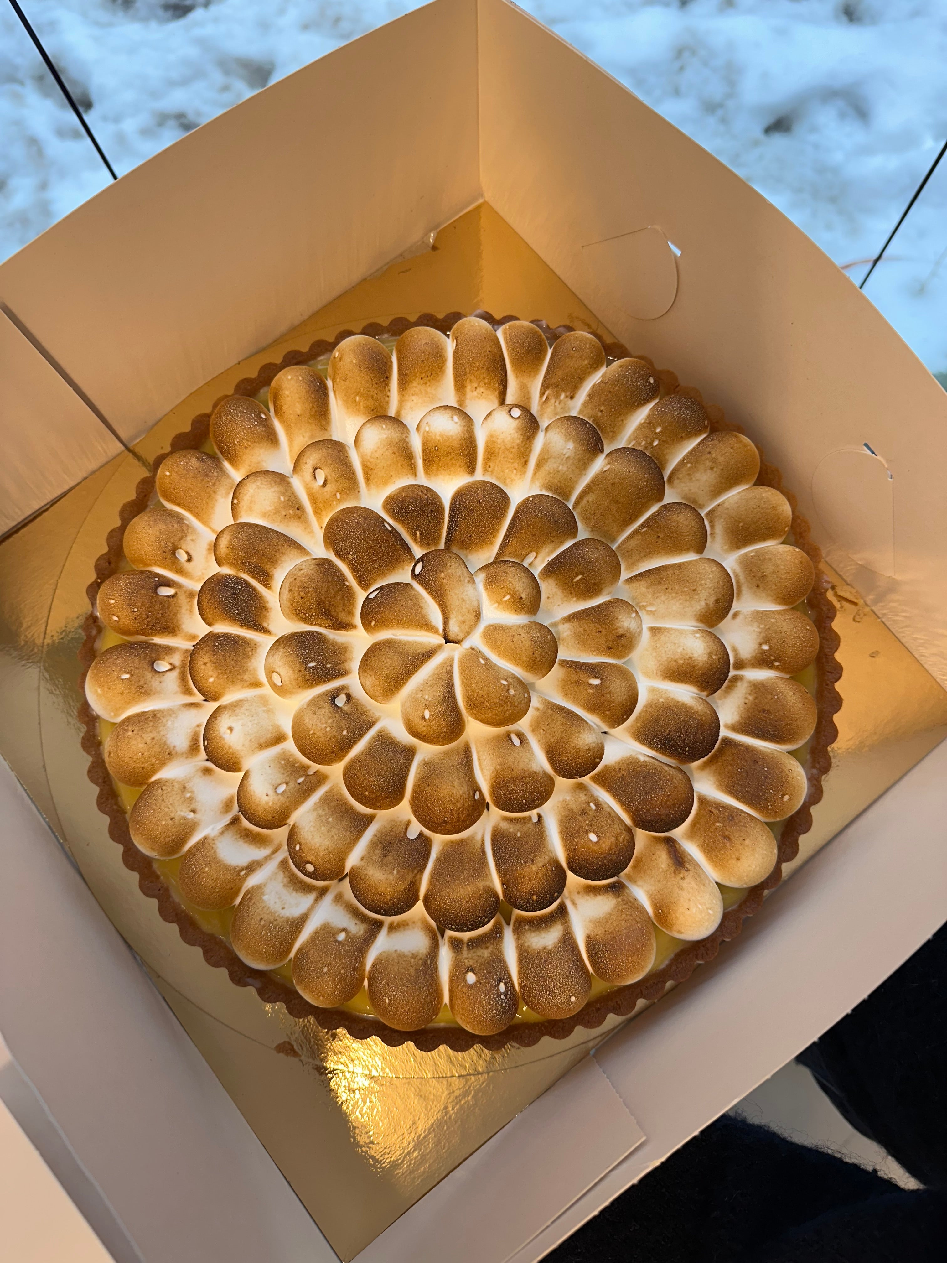 Stor tærte med citron og brændt marengs 30cm Ø