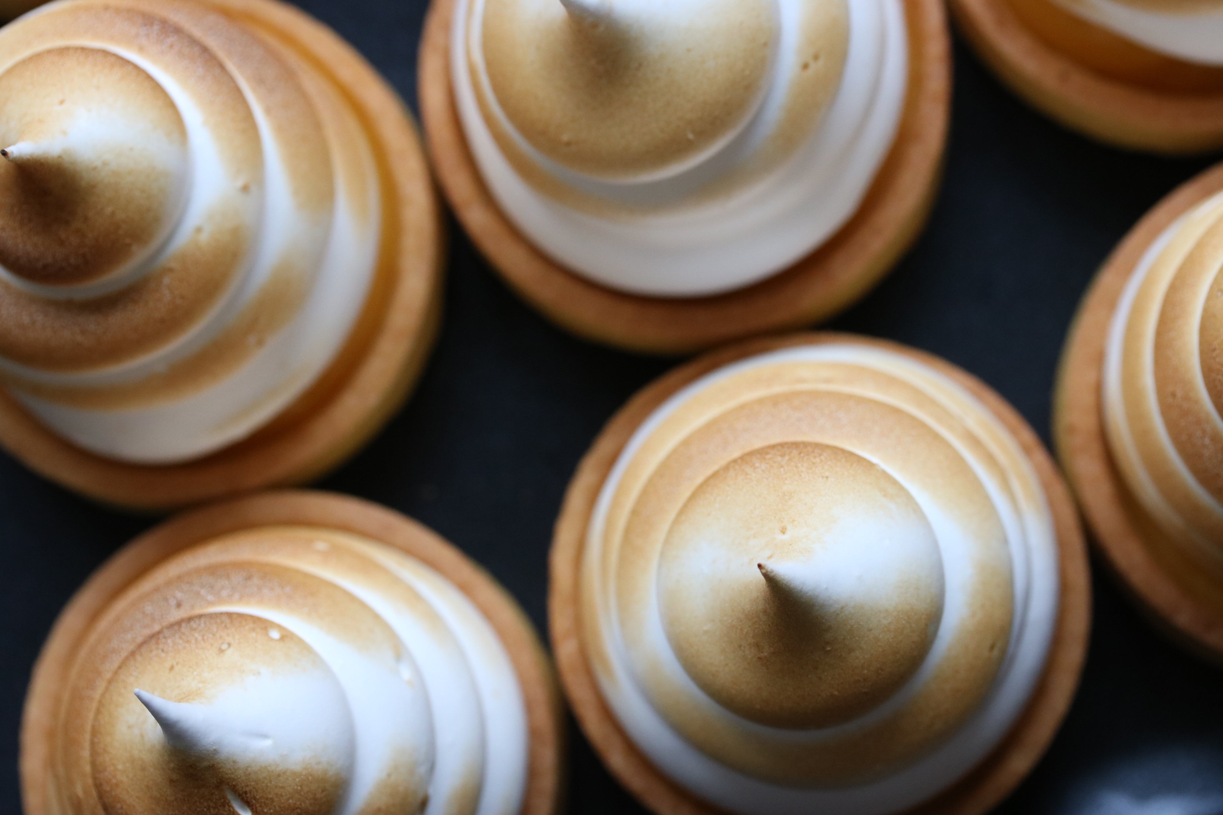 Lemon meringue tart
